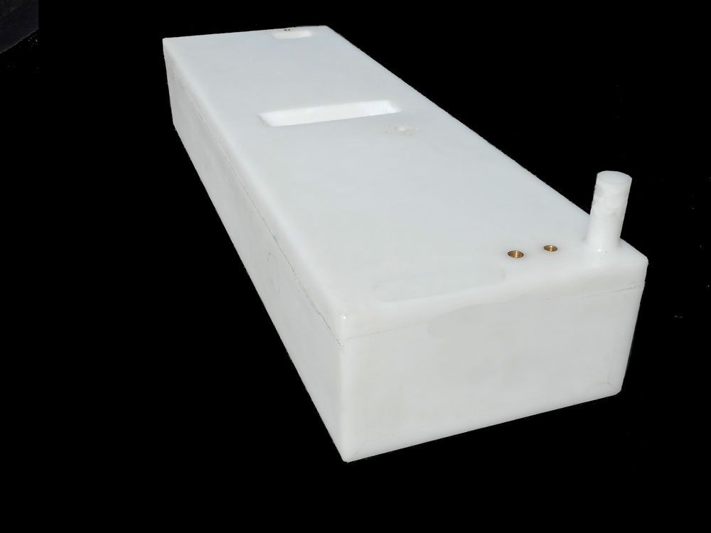 fuel tanks for boats..jpg