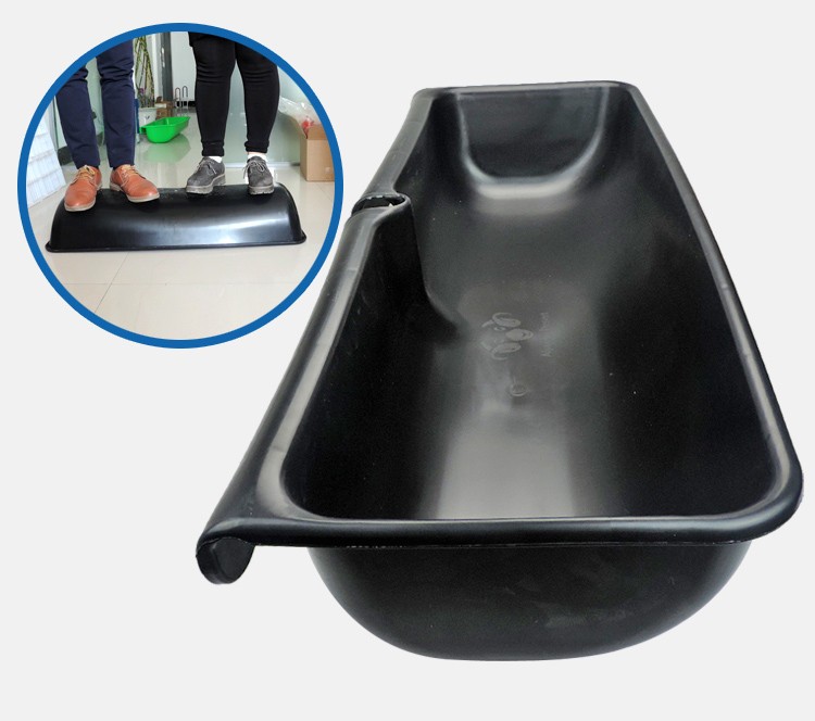 feeders 3.jpg feeders 3.jpg