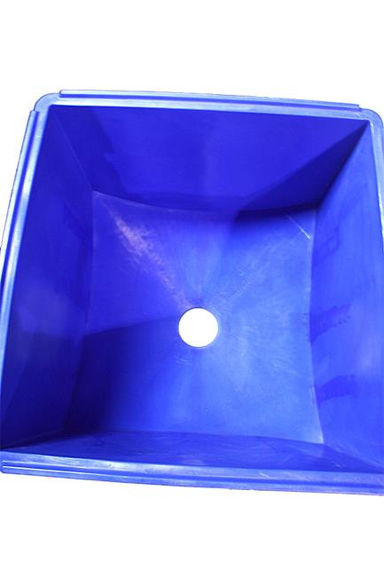 cyclone-inside.jpg cyclone-inside.jpg